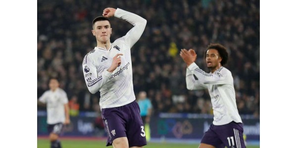 Hrdina v nastaveném čase, Szeskov, klíčový hráč v dresu Manchesteru United